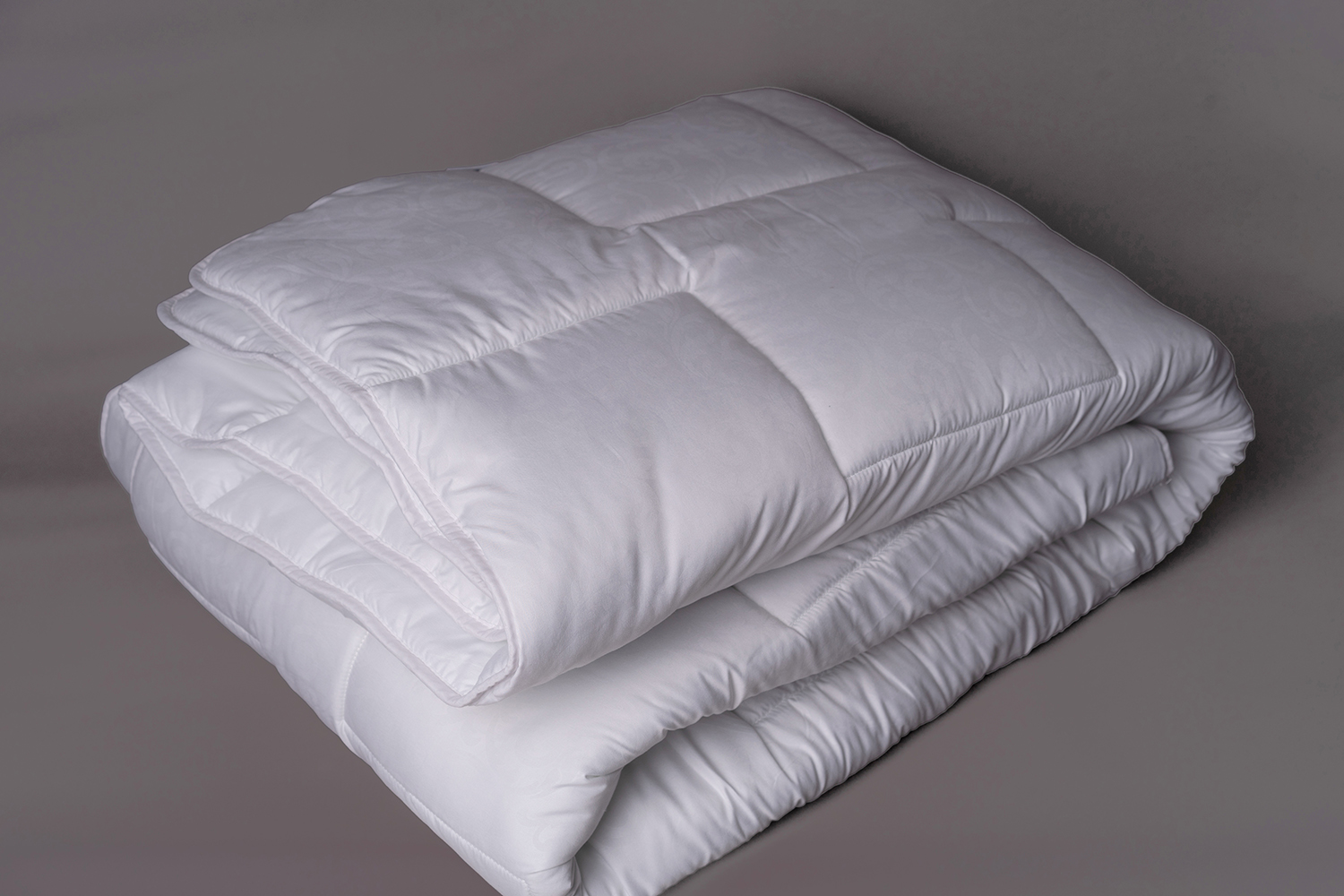 Одеяло, теплое, 230х200 см, 400 г/м2, микрофибра (100% ПЭ)/ холфитекс: 1/4