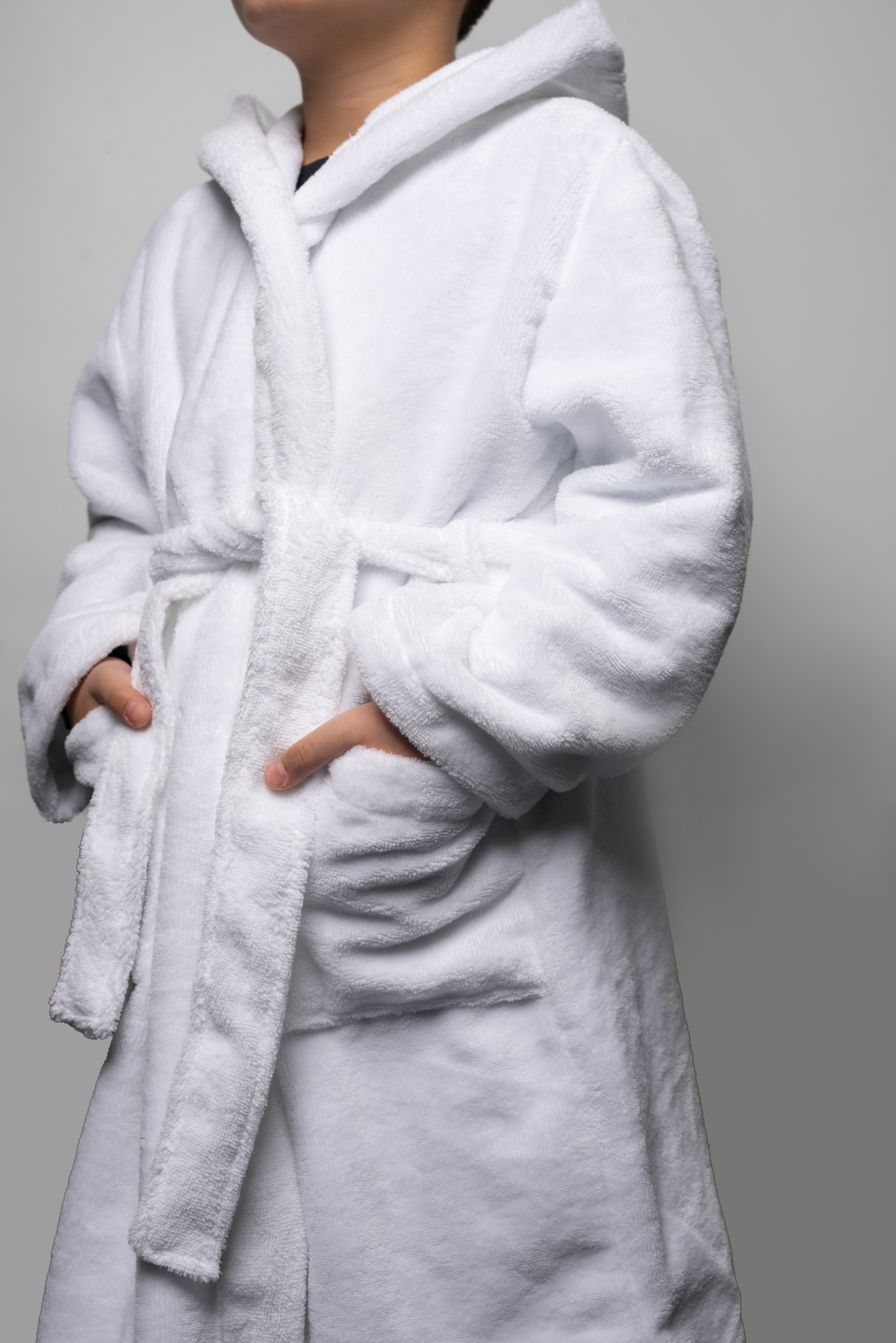 Халат, детский, с капюшоном, второй сорт, махра-велюр р.4-5лет(110-116см),400г/м2