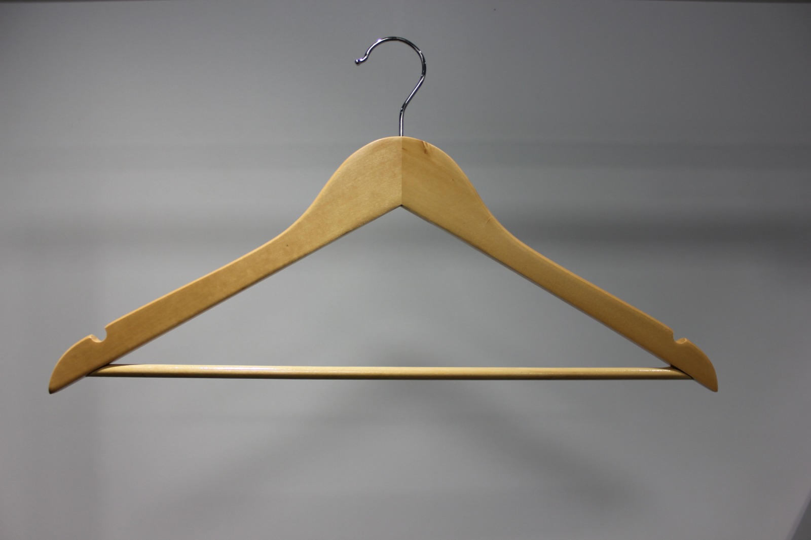 Плечики деревянные, с перекладиной, цвет - натуральный, Йетти:1/100