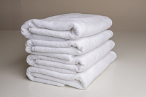 Полотенца белые